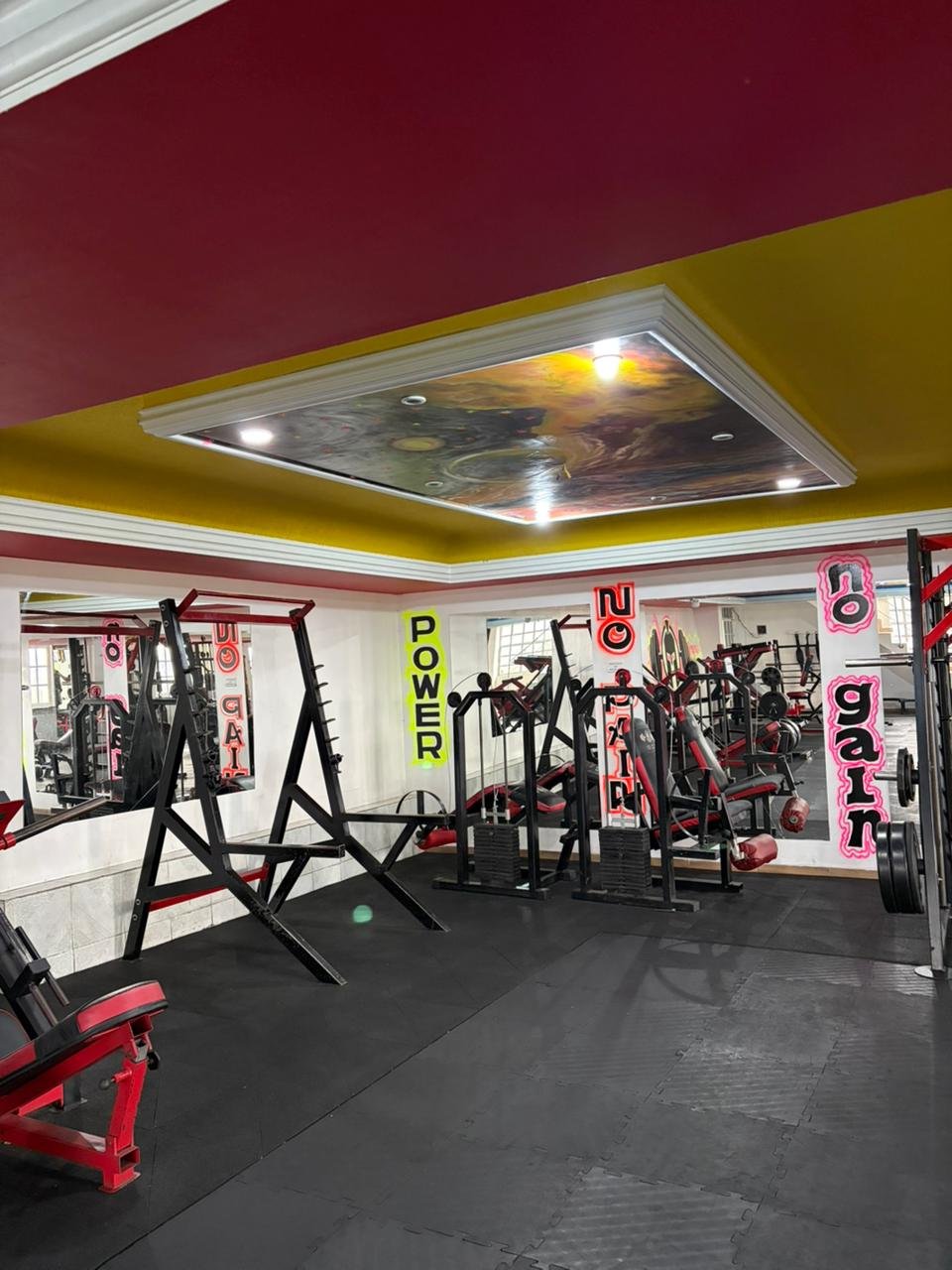 Gym 12